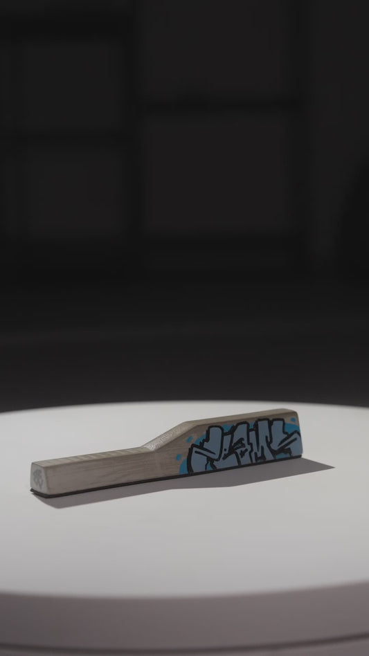 ZE UPNDOWN CURB